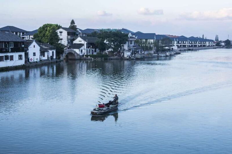 Shanghai Seven Treasure Town & Zhujiajiao Water Town Tour - What’s Included and What’s Not