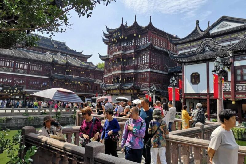 Shanghai: Yu Garden and City God Temple Walking Tour - Inclusions