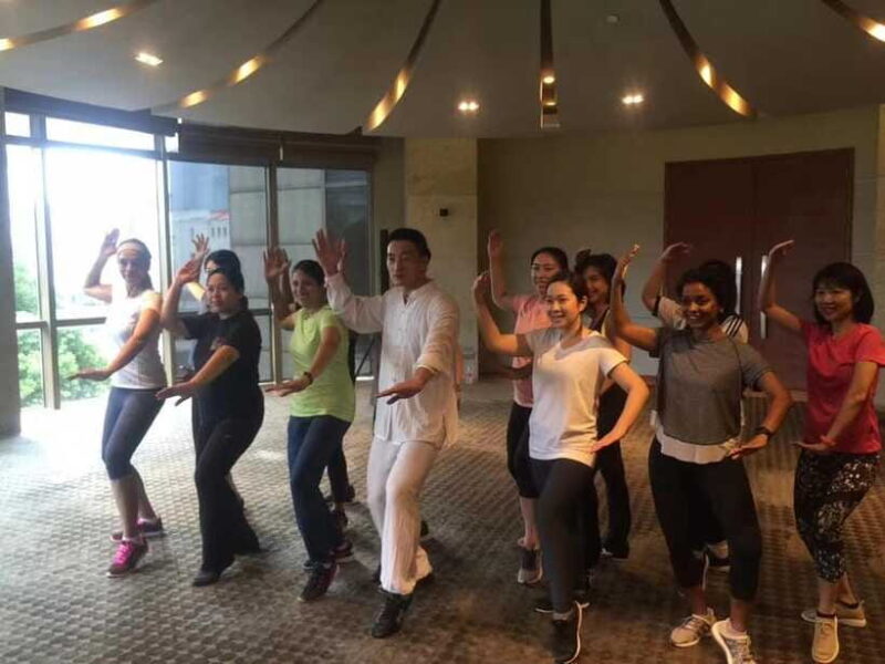 Shanghai:Tai Chi Experience in a Scenic Park - Practical Details and Tips