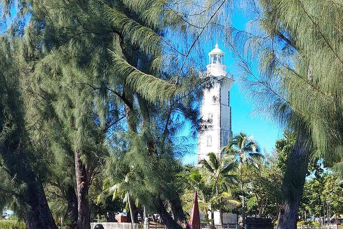 Shared 4.5h Circle Island Tour of Tahiti Nui by Lydia - An Honest Look at the Itinerary and What to Expect