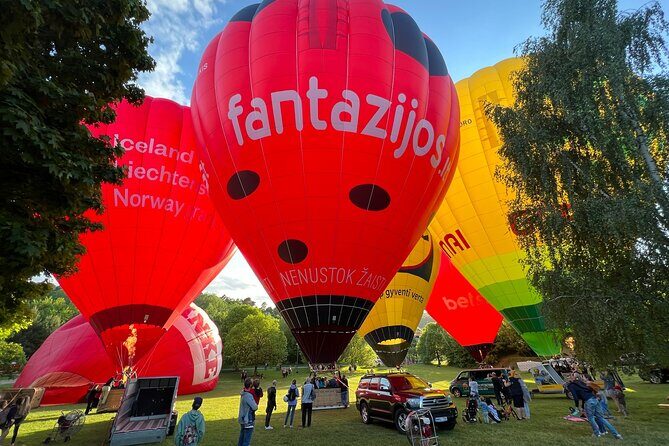 Shared Balloon Ride  Vilnius or Trakai, Hotel Pickup Included - Discover the Magic of a Shared Balloon Ride Over Vilnius or Trakai