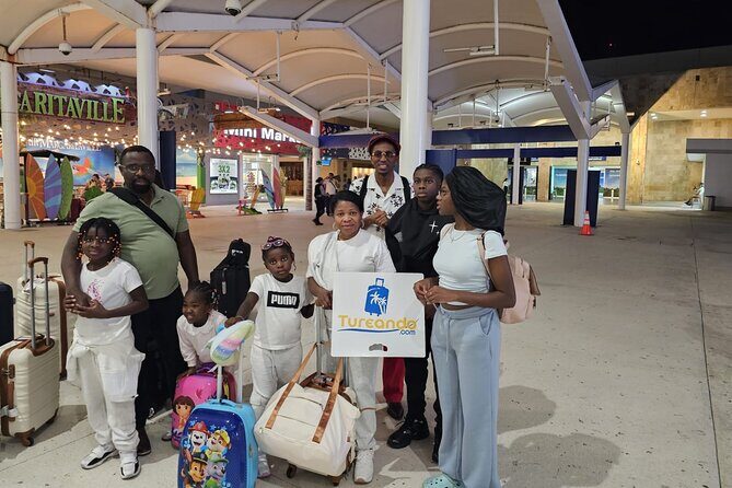 Shared Cancun Airport Transfer to Moon Palace Hotel - The Booking and Arrival Process