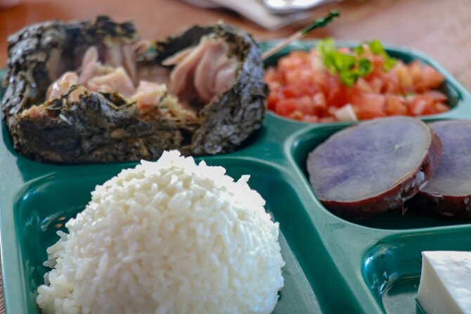 Shared Food & Waterfall Tour in Honolulu - Meeting and Pickup