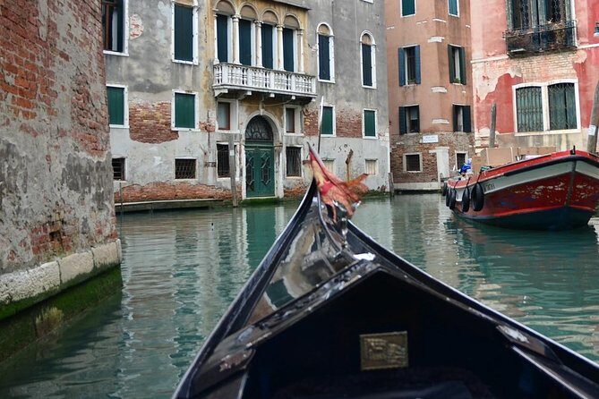 Shared Gondola Ride with Guided Walking Introduction - An In-Depth Look at the Tour