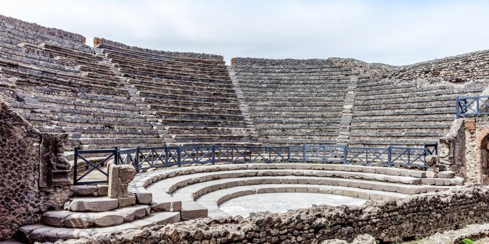 Shared Group: Pompeii Tour and Wine Tasting - Lunch Included