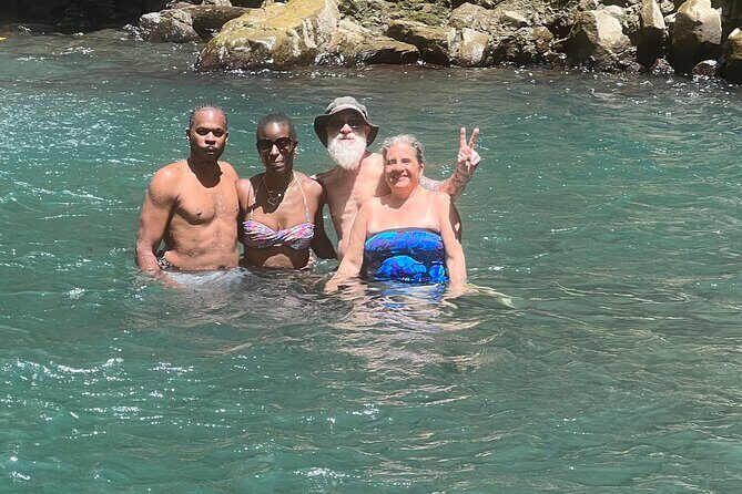 Shared Guided Hiking in Falls of Baleine - FAQ