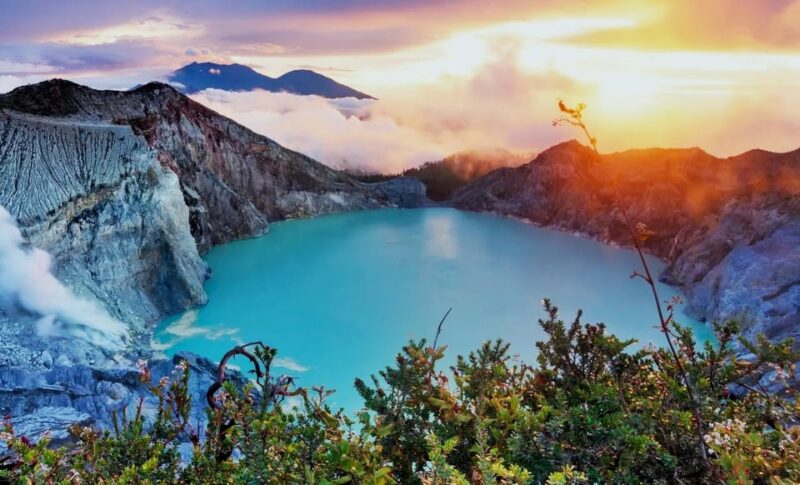 Shared Mount Bromo & Ijen Tours Start From Malang - 2D1N - Tour Overview