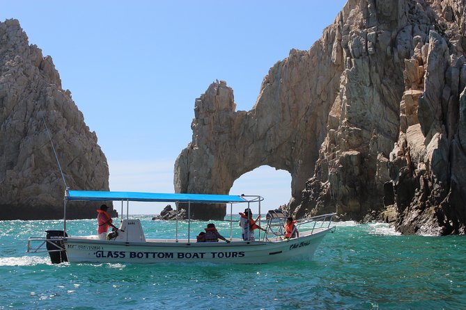 Shared Ride to the Arch of Cabo San Lucas - Traveler Experiences