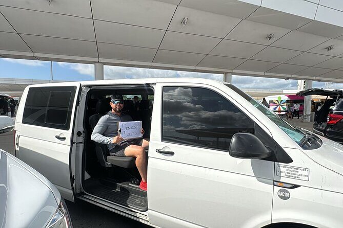 Shared Shuttle to Cancun Hotel Zone - An Honest Look at the Shared Shuttle Experience