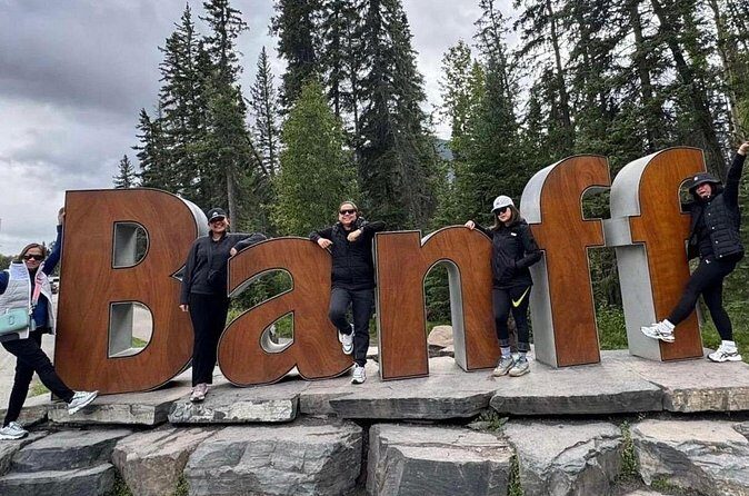 Shared Tour: Emerald Lake Lake Louise & Moraine Lake from Calgary - Who Will Love This Tour?