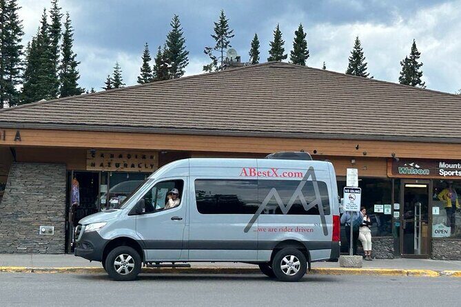 Shared Tour from Calgary to Moraine, Lake Louise and Emerald Lake - Who Will Love This Tour?