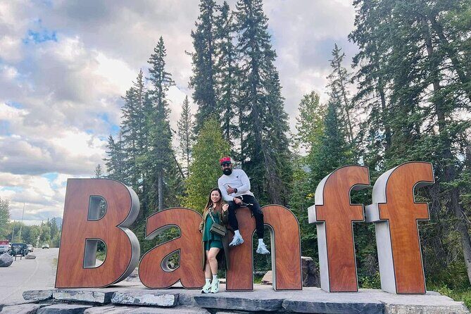 Shared Tour from Calgary to Moraine, Lake Louise and Emerald Lake - Frequently Asked Questions