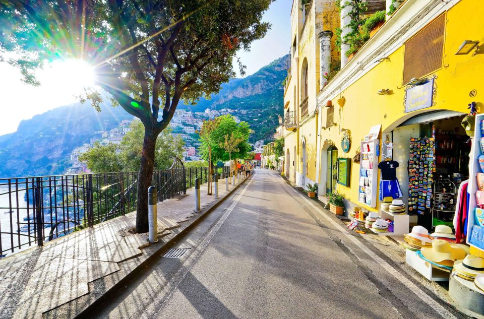 Shared Tour of Pompeii & Positano - Included Services