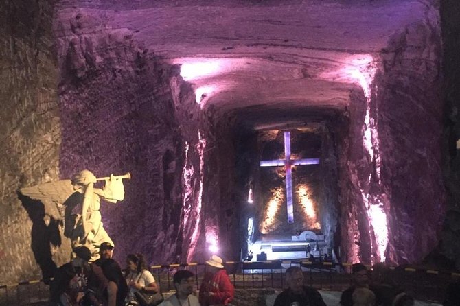 SHARED Tour to the Laguna De Guatavita and Salt Cathedral of Zipaquirá - Getting to the Tour