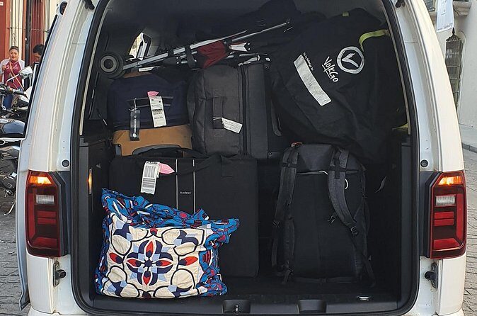Shared Transfer from Downtown Oaxaca to the Airport - Who Should Consider This Service?