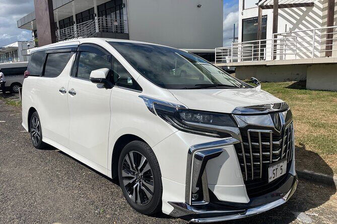 Shared Transfer from Nadi Airport to Denarau and Nadi Hotel - What Travelers Might Expect