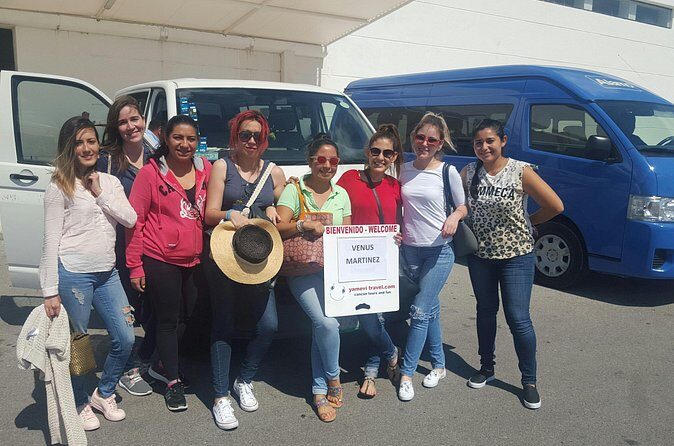 Shared Transportation from Cancun Airport to Playa del Carmen - Analyzing the Reviews