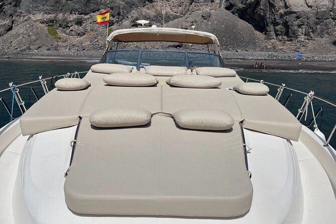 Shared Yacht Tour with Drinks Lunch and Snorkeling - The Experience in Practice