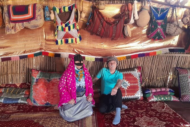 Sharing Tour to Wahiba Sand Desert and Wadi Bani Khalid Full Day - Discovering Wadi Bani Khalid
