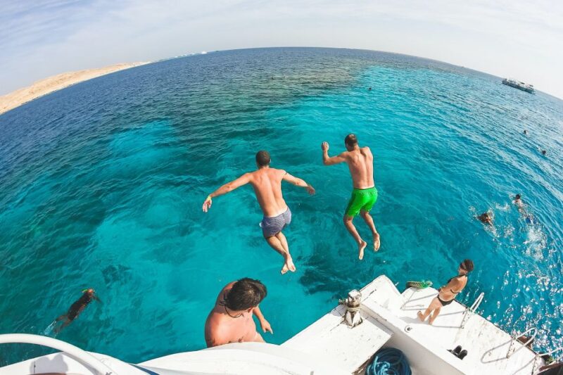 Sharm El Sheikh: Luxury Boat Cruise With Snorkeling & Lunch - Whats Included