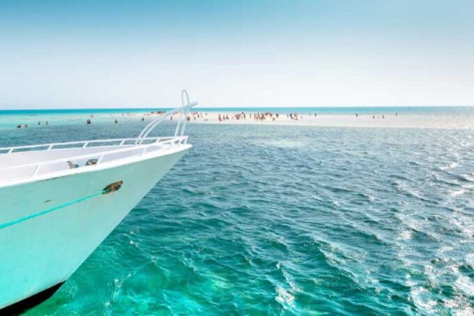 Sharm El Sheikh: Luxury Boat Cruise With Snorkeling & Lunch - Tips for Travelers