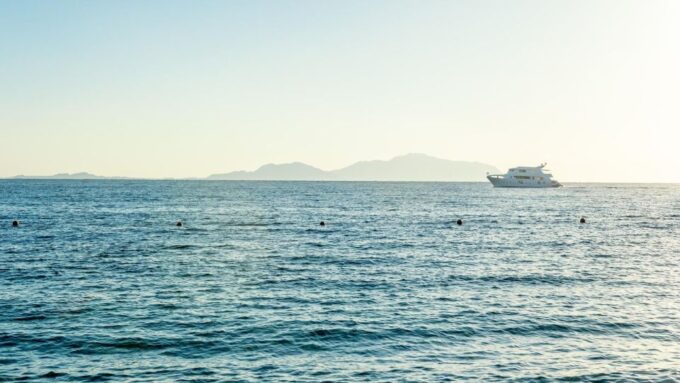 Sharm El Sheikh: Private Speedboat Trip to Tiran Island - Booking Information