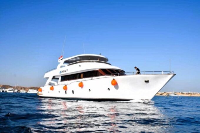 Sharm El Sheikh: Tiran Island Boat Trip W Private Transfers - What to Bring