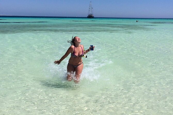 Sharm: Pirates Sailing Boat Ras Mohammed & White Island and Lunch - Snorkeling at White Island