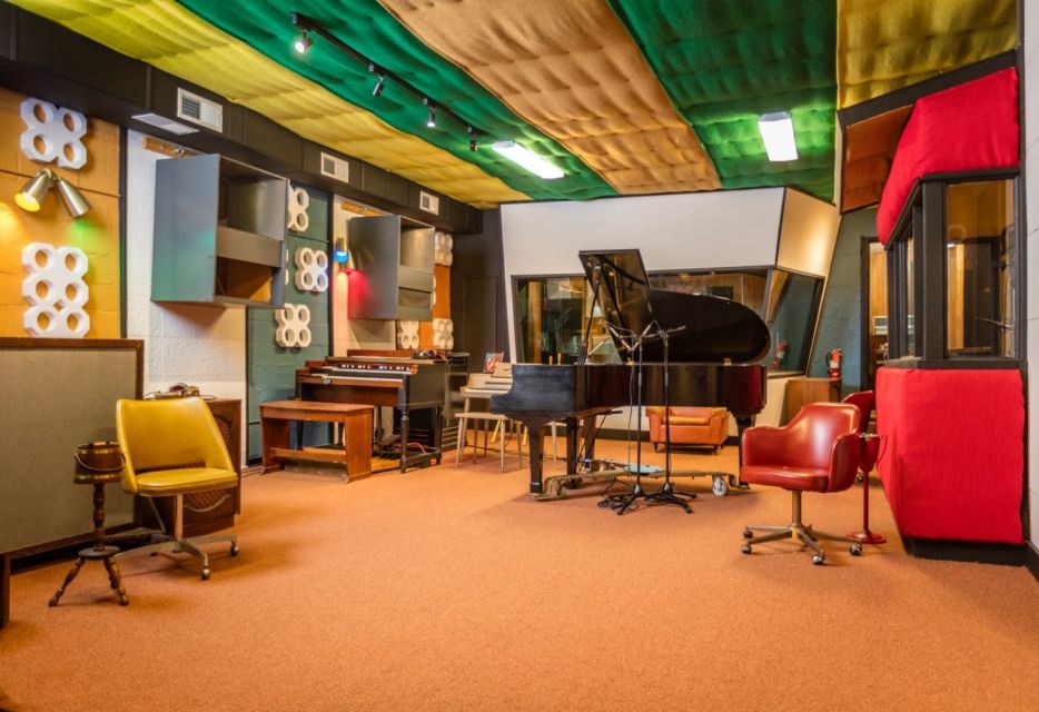 Sheffield: Muscle Shoals Sound Studio Guided Tour - Getting to the Studio