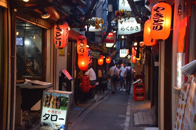 Shinjuku Izakaya and Golden Gai Bar Hopping Tour - Meeting and Pickup