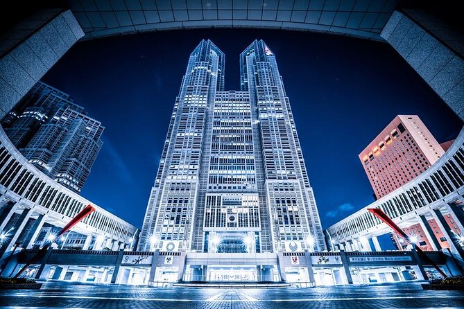 Shinjuku Night Tour and Explore Tokyo Neon Wonderland - Indulging in a Delectable Dinner Experience