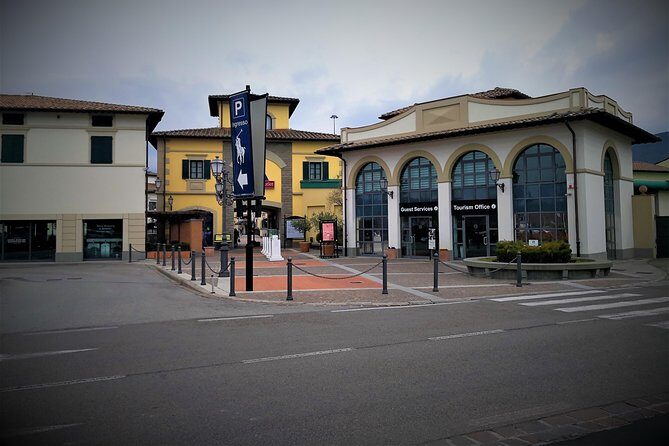 Shopping at Barberino Outlet from Montecatini Terme or Grotta Giusti - Who Will Love This Tour?