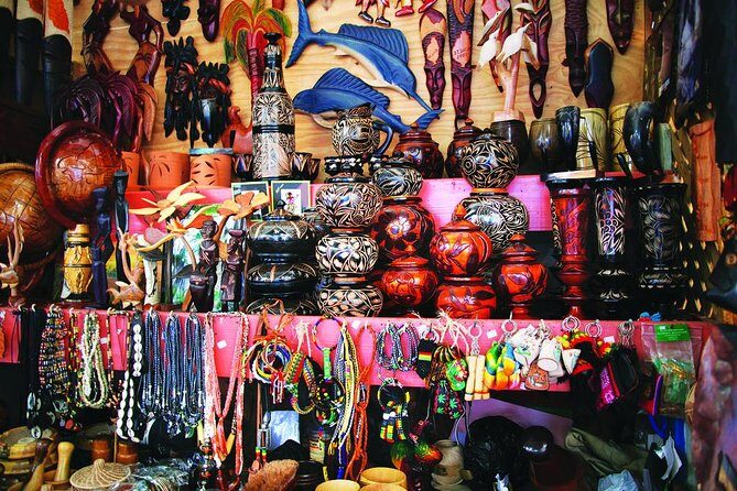 Shopping From Ocho Rios Hotels - Key Points