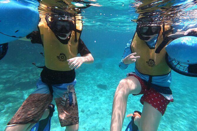 Shopping & Mexican Flavors with Transportation Included - A Closer Look at the Experience