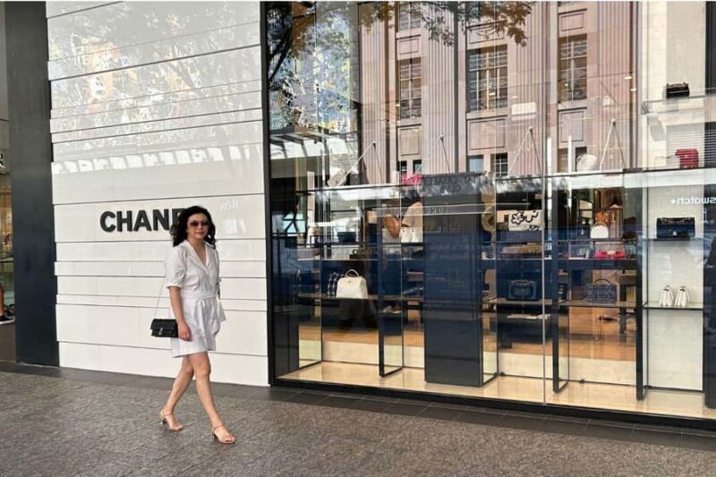 Shopping & Styling Tour with a Personal Stylist - Who Should Consider This Tour?