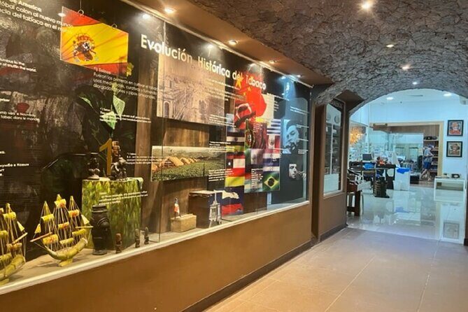 Shopping Tour Punta Cana Larimar Chocolate Cigar Factory souvenir - Key Points