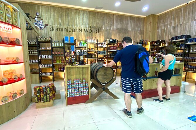 Shopping tour Punta Cana rum cigars coffee larimar chocolate souvenirs mamajuan - Detailed Review of the Punta Cana Shopping Tour