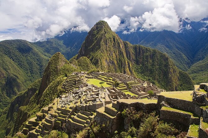 Short Inca Trail to Machu Picchu 2D / 1N - Prepare for the Adventure