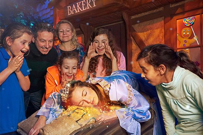 Shreks Adventure! London Entrance Ticket - Character Interactions and Greetings