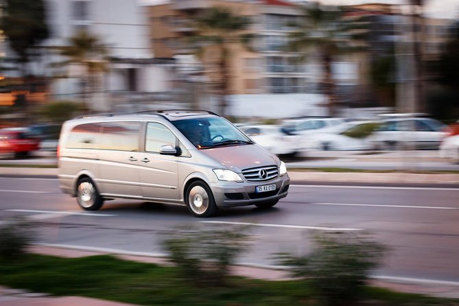 Shuttle Arrival Transfer From Paris Airport to Hotel/ Apartment - Pickup and Waiting Times