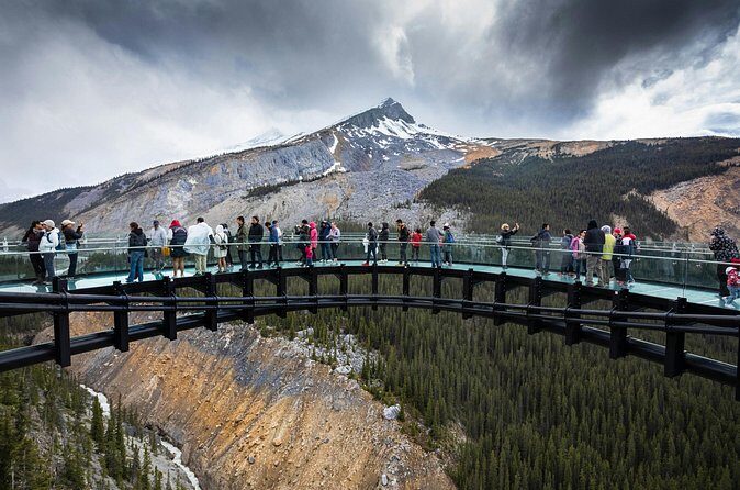 Shuttle from Calgary Canmore Banff to Columbia Icefield - The Sum Up