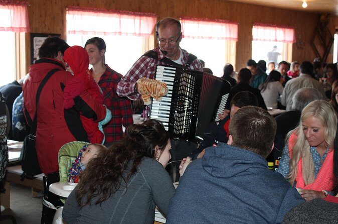 Shuttle from Quebec City to Sugar Shack / Navette Cabane a Sucre - Analyzing the Cost and Value