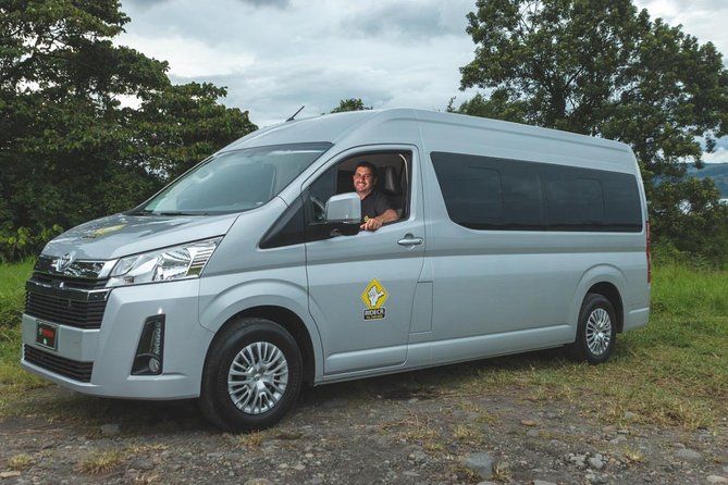 Shuttle From San Jose to La Fortuna - Key Features and Amenities