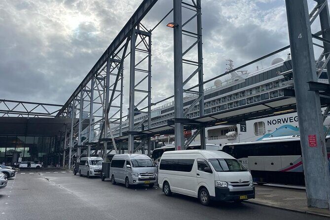 Shuttle Transfer from Cruise Ship Terminal at Circular Quay to Sydney Airport - An Honest Look at the Shuttle Transfer Experience in Sydney