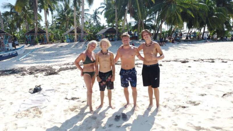 Siargao:Tri Island Hopping Naked Island, Daku, Guyam w/Lunch - What Could Be Better