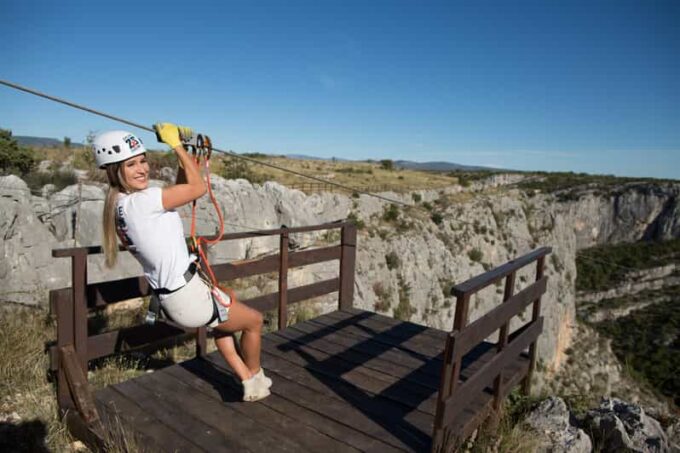 Šibenik: Zipline Šibenik - Čikola Canyon - Prohibited Items