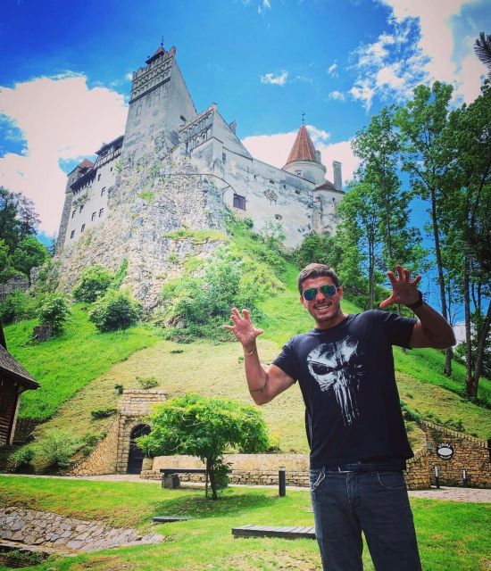 Sibiu: Draculas Castle and Brasov Day Roundtrip Day Tour - Itinerary Highlights