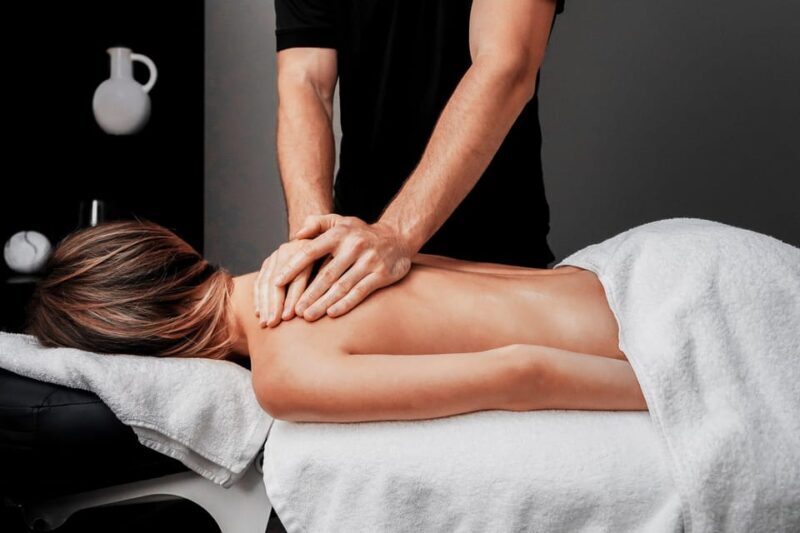 Side City Turkish Bath: Full-Body Peeling & Relaxing Massage - A Balanced Look at the Side City Turkish Bath: Full-Body Peeling & Relaxing Massage