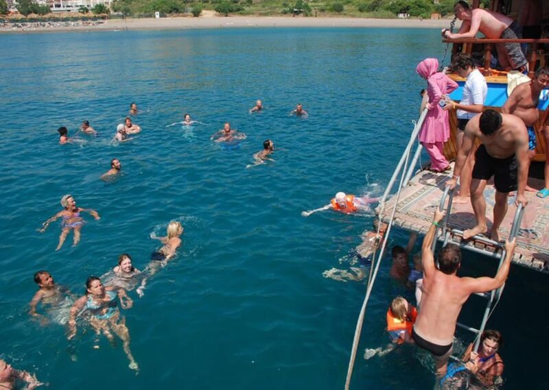 Side: Dolphin Boat Tour With Lunch Foam party Swimming - Final Thoughts