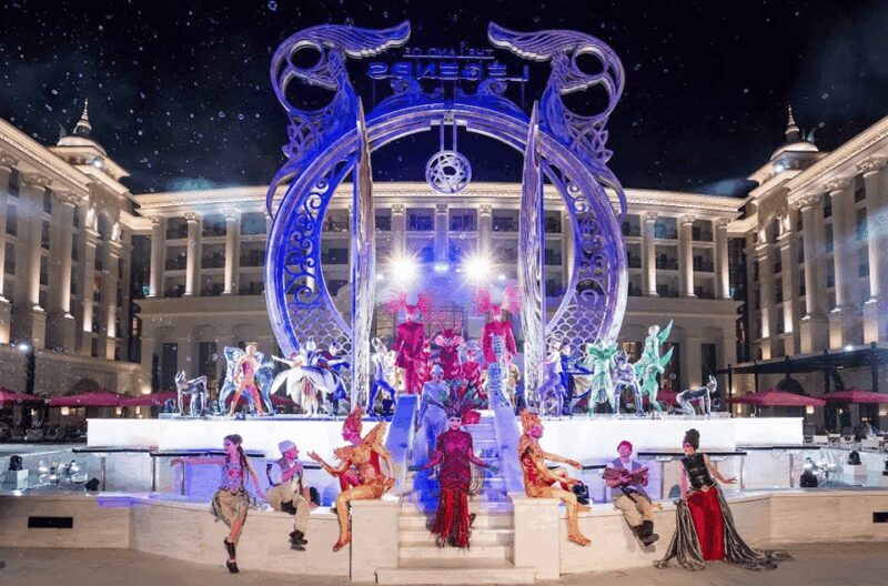 Side: Land of Legends Bus Transfers and Boat Parade - FAQ